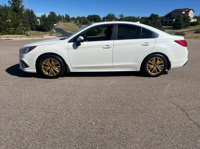 2018 subaru legacy premium