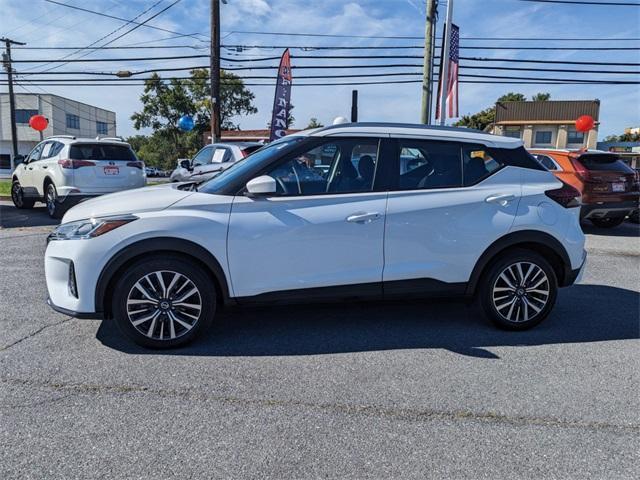 2021 nissan kicks sv