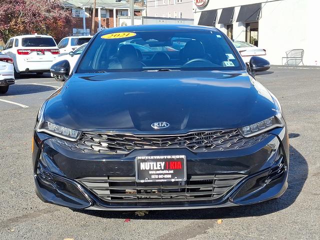 2021 kia k5 gt-line