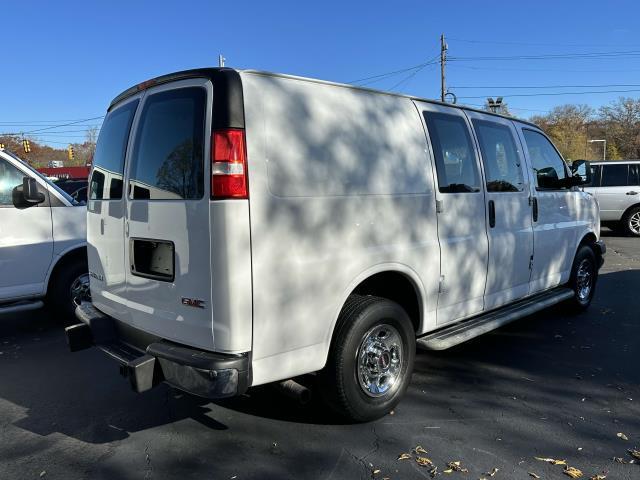 2017 gmc savana 2500 work van