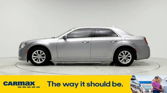 2016 Chrysler 300