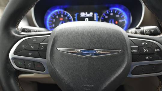 2017 chrysler pacifica