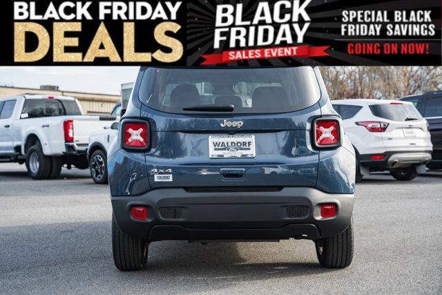 2023 jeep renegade latitude