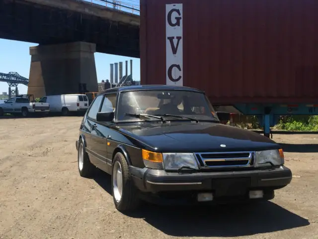 saab 900t
