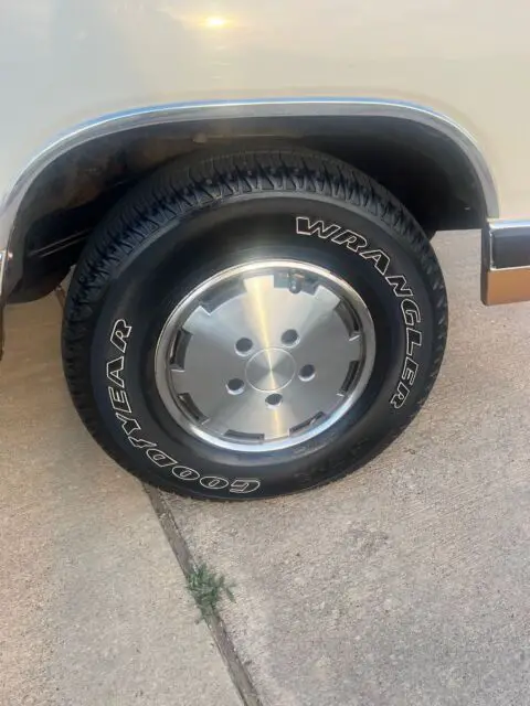 1986 dodge royal pickup brown rwd automatic long bed
