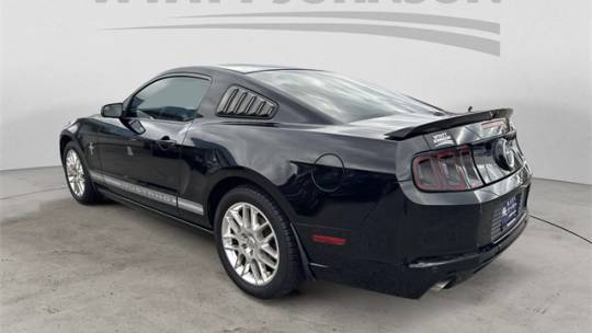 2014 ford mustang v6