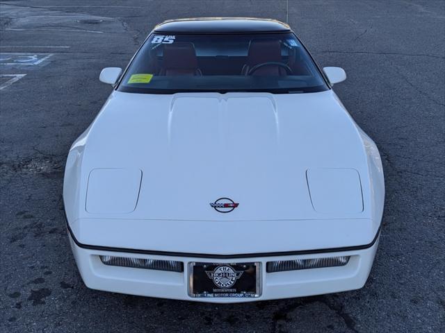 1985 chevrolet corvette base