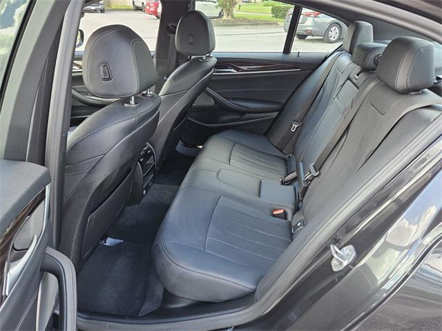 2023 bmw 530e base