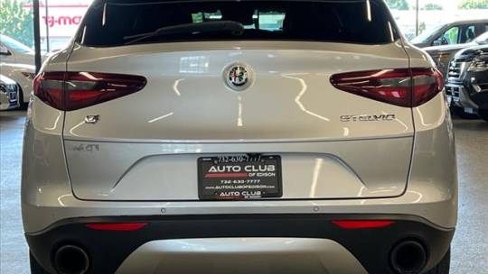 2021 alfa romeo stelvio sprint