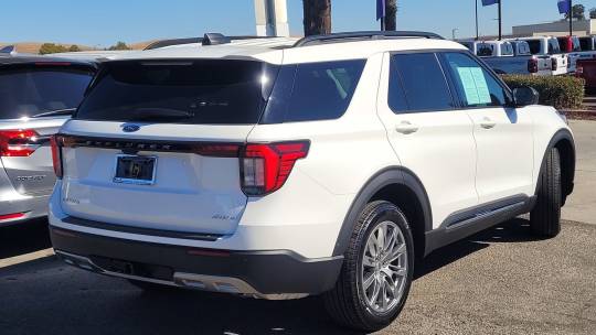 2025 Ford Explorer