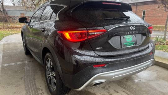 2017 Infiniti QX30