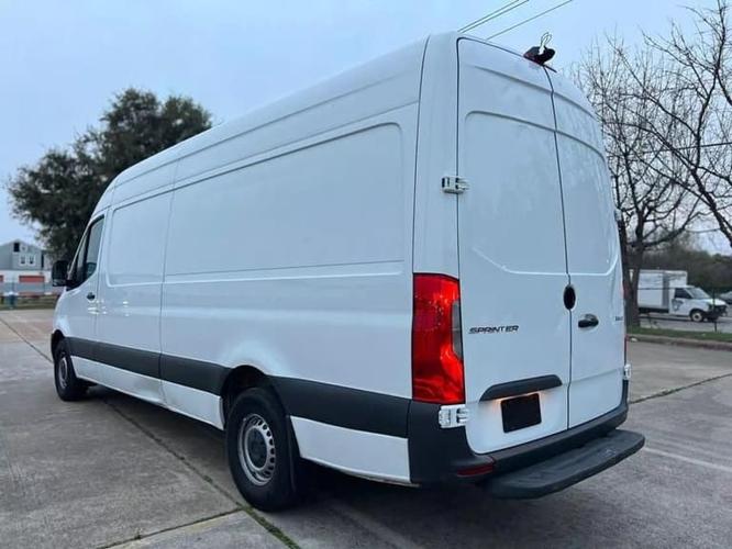 2021 mercedes-benz sprinter 2500 crew high roof w/170 wb van 3d in houston, texas