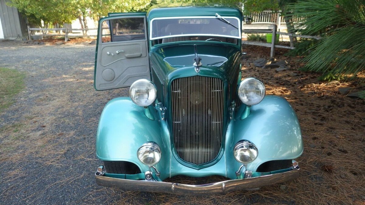 hot rod sedan, corvette power, power disc brakes, vintage air, precise steering