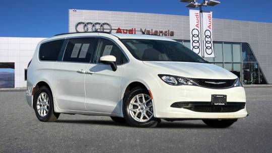 2021 Chrysler Voyager
