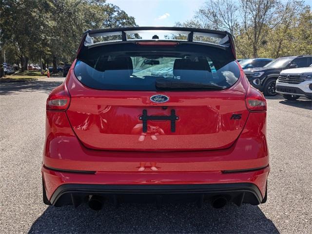 2018 ford focus rs base