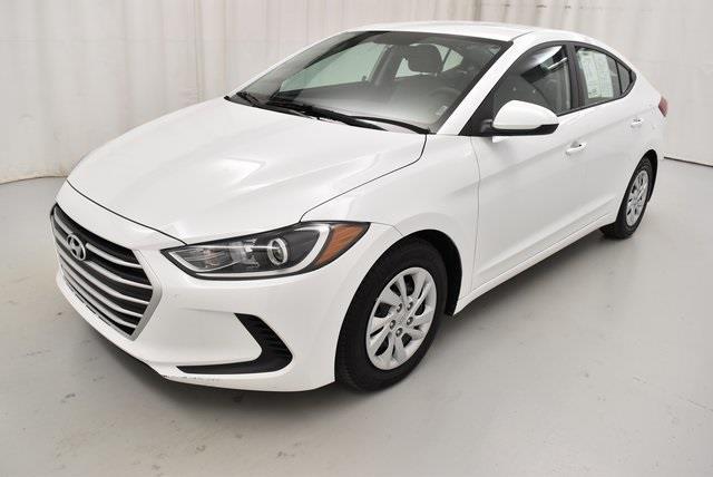 2017 hyundai elantra se se 4dr sedan 6m (us for sale in topeka, kansas
