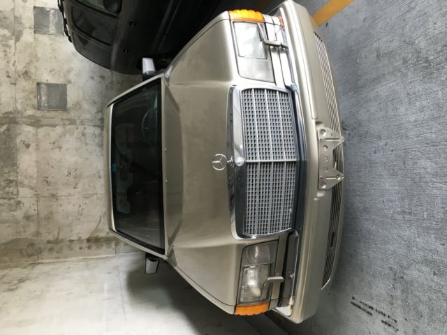 mercedes-benz sel 560