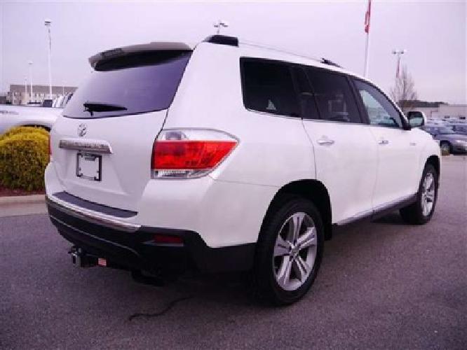 2012 toyota highlander limited with dvd system & backup camera in wilson, nc