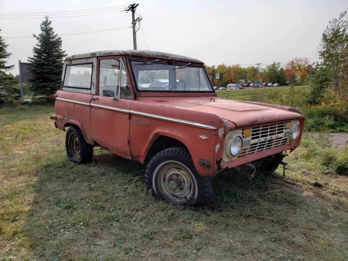 1968 ford bronco, sport(?), 289 v8, 3-speed, limited slip front/rear, complete!