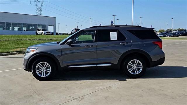 2021 ford explorer xlt
