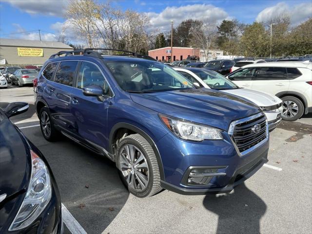 2022 subaru ascent limited 8-passenger