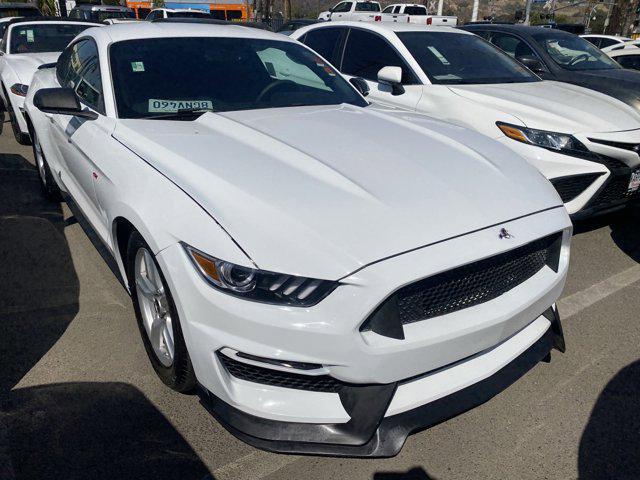 2015 ford mustang v6