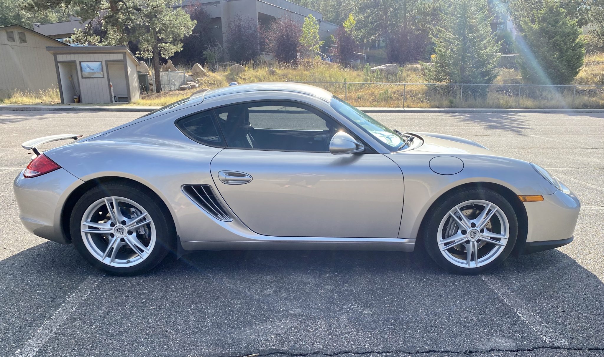2011 porsche cayman