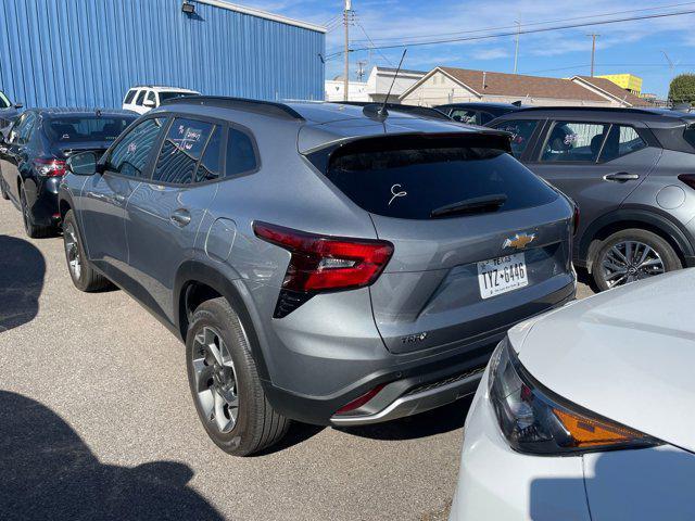 2024 chevrolet trax lt