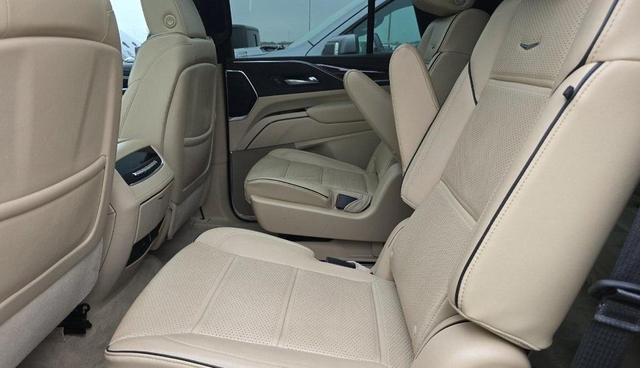2023 cadillac escalade premium luxury