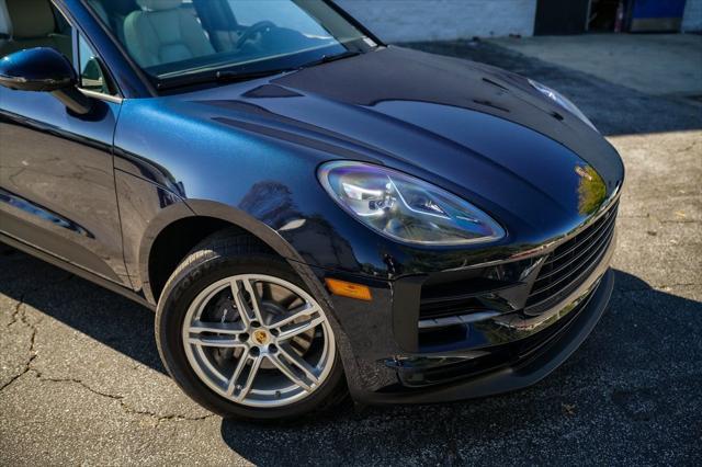 2021 porsche macan base