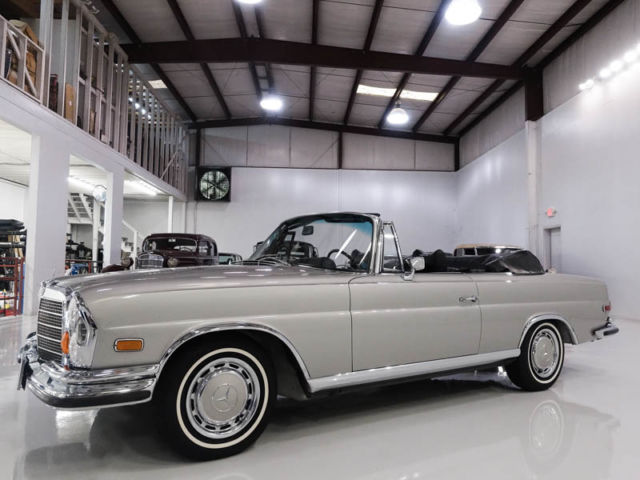 1971 mercedes-benz 280se 3.5 cabriolet, arguably the best example in the world!