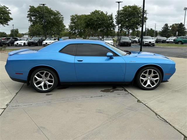 2015 dodge challenger sxt plus