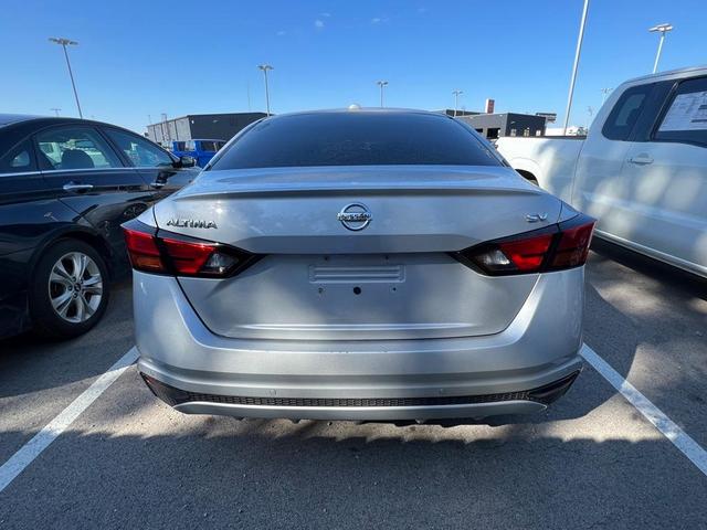 2021 nissan altima 2.5 sv