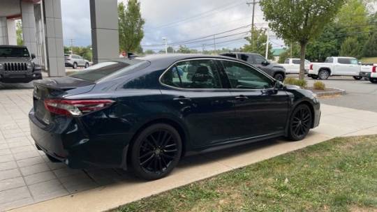 2021 toyota camry hybrid xse