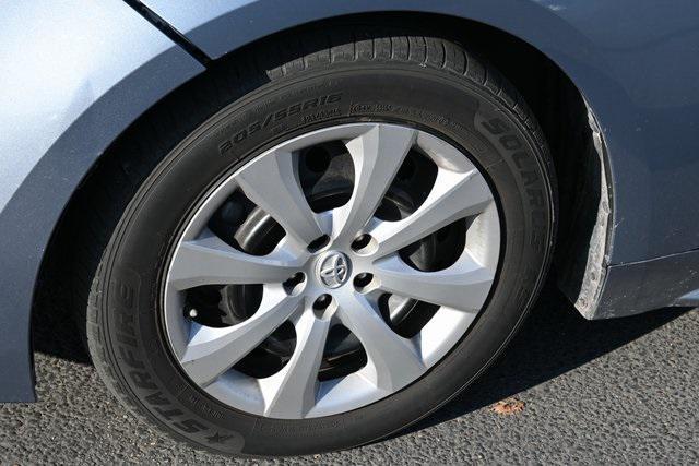 2020 toyota corolla le