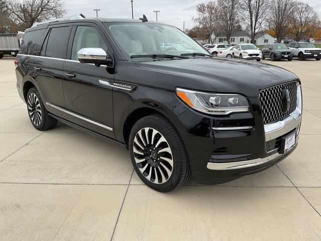 2022 lincoln navigator black label