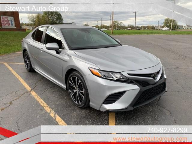 2019 toyota camry se