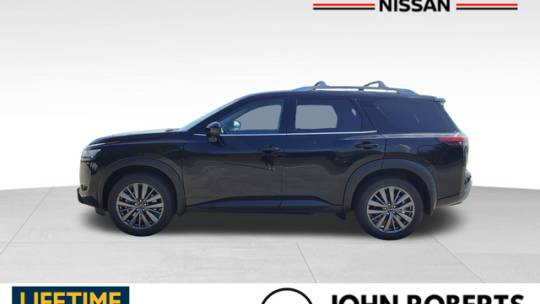 2024 Nissan Pathfinder sl