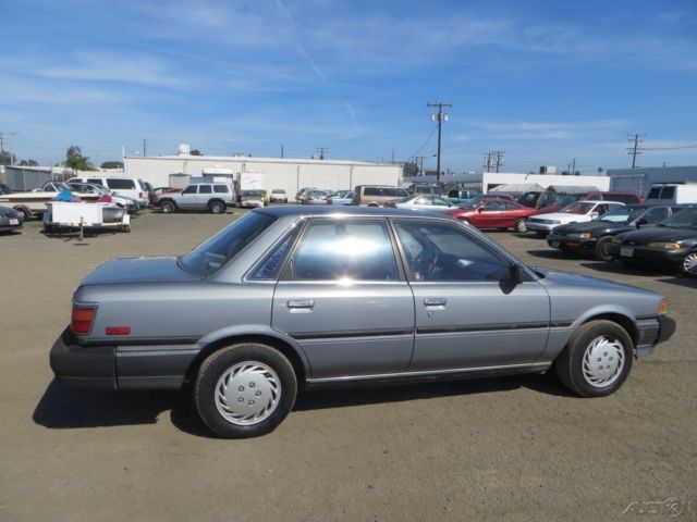 1987 toyota camry deluxe used 2l i4 16v no reserve