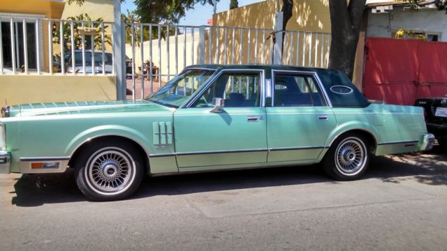 lincoln continental mark vi