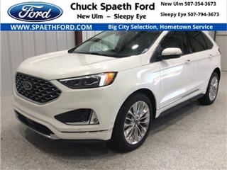 2021 Ford Edge titanium