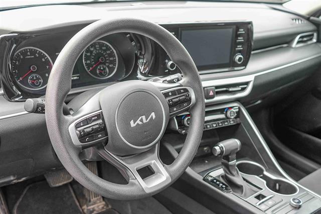 2022 kia k5 lxs