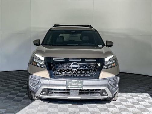 2023 nissan pathfinder