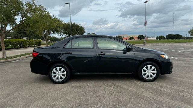 2010 toyota corolla le