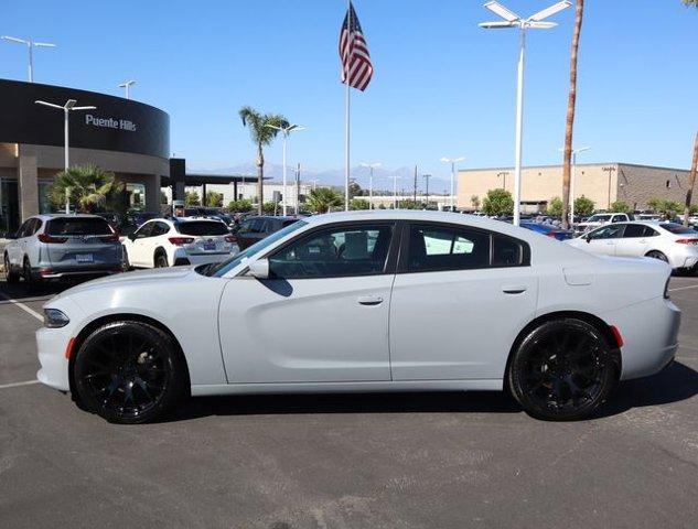 2021 dodge charger sxt