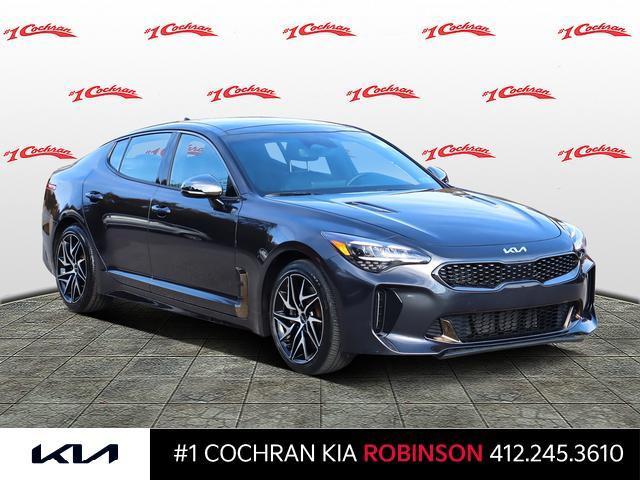 2022 kia stinger gt-line