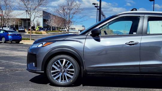 2024 Nissan Kicks