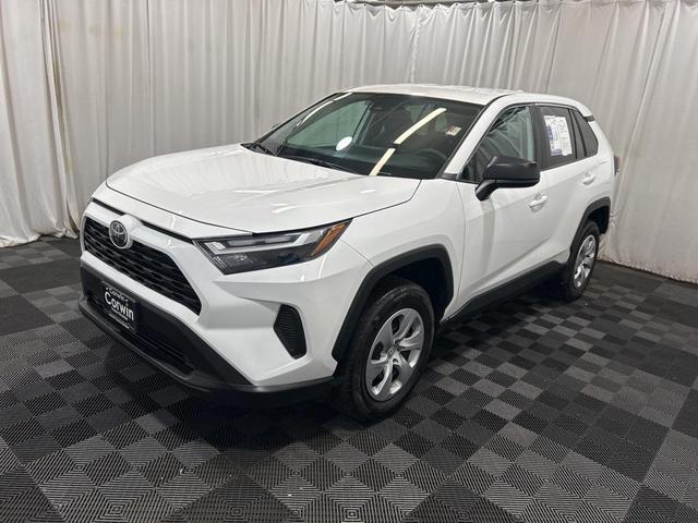 2024 toyota rav4 le