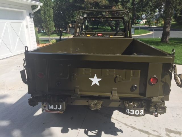 1967 jeep m715. rare. museum piece. better than new