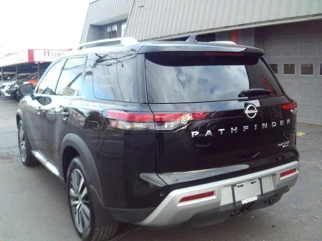 2022 nissan pathfinder platinum 4wd